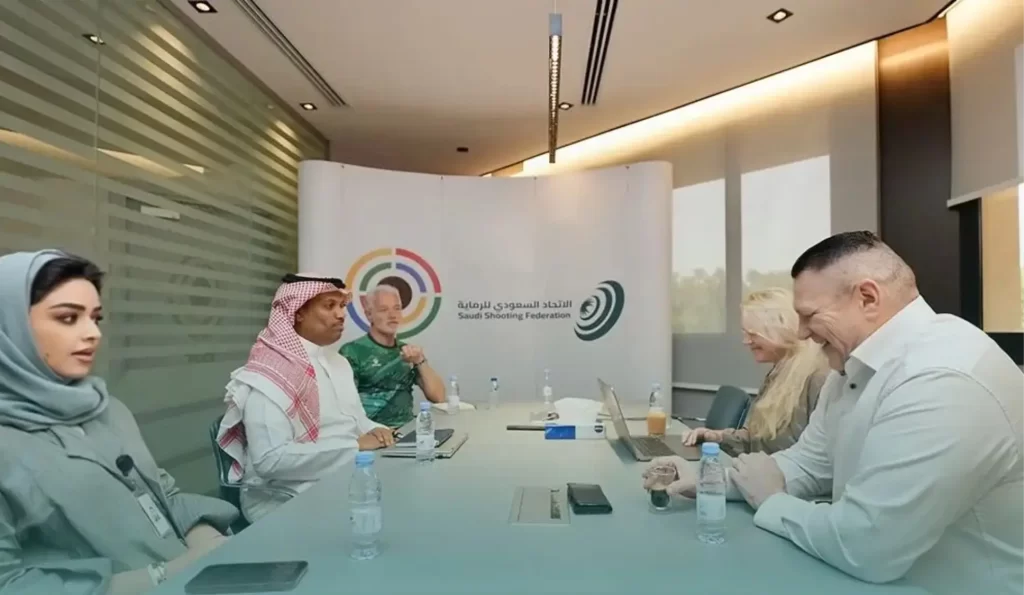 الاتحاد السعودي للرماية يتباحث مع الأكاديمية الدولية ⁦⁦